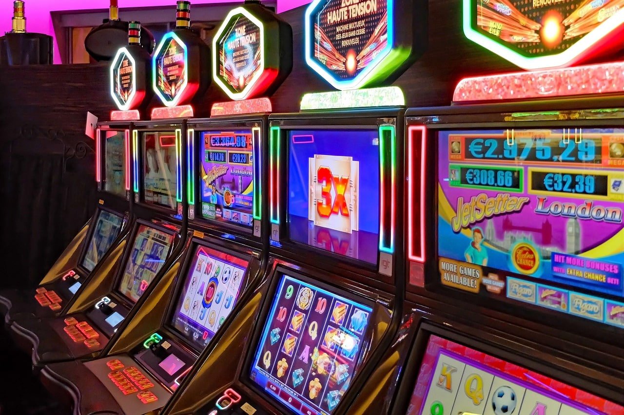 jlff online gaming platform interface showing slots and casino categories for Filipino players